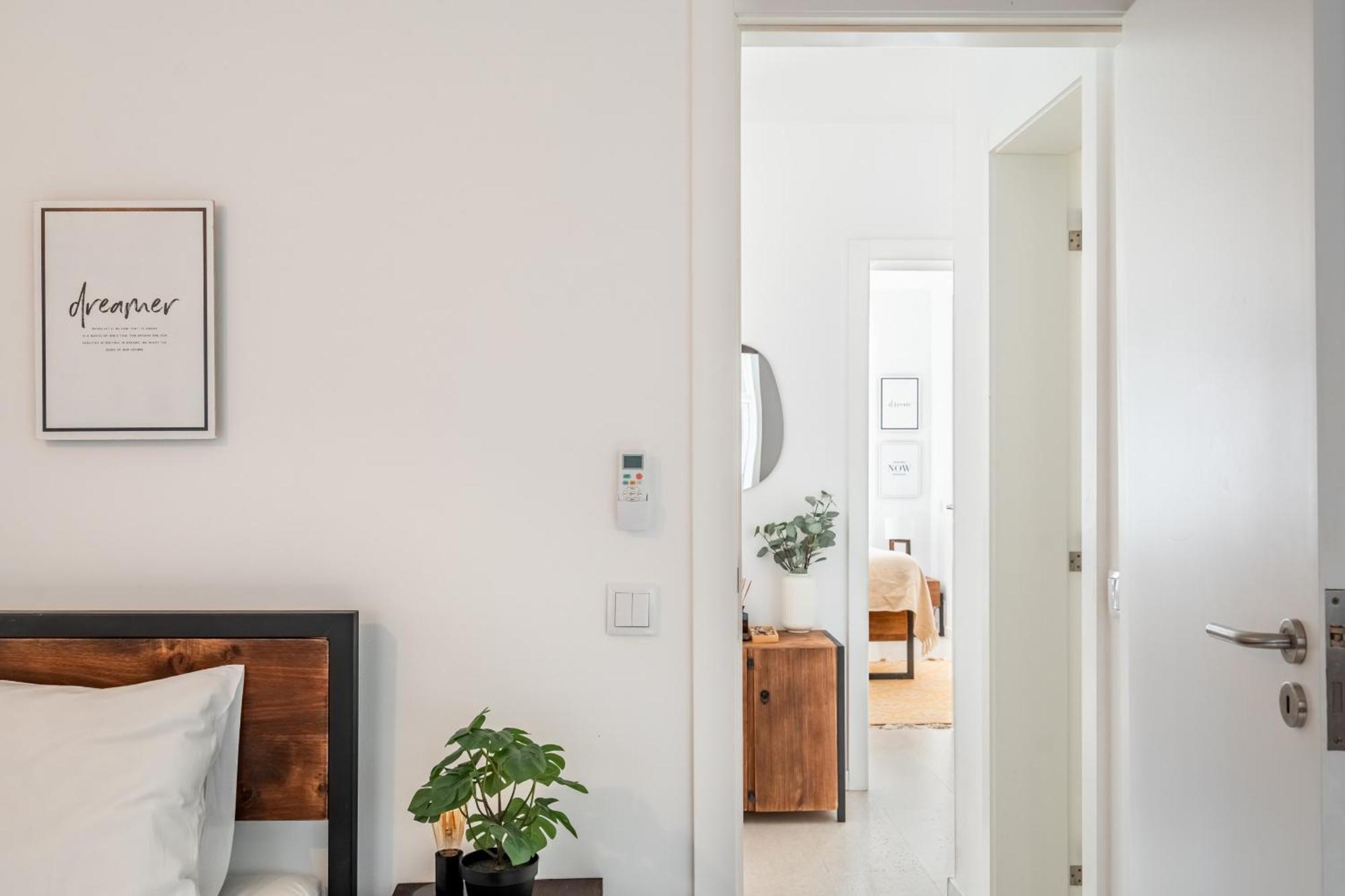 Lovely 2 Bedroom In The Heart Of Lejlighed