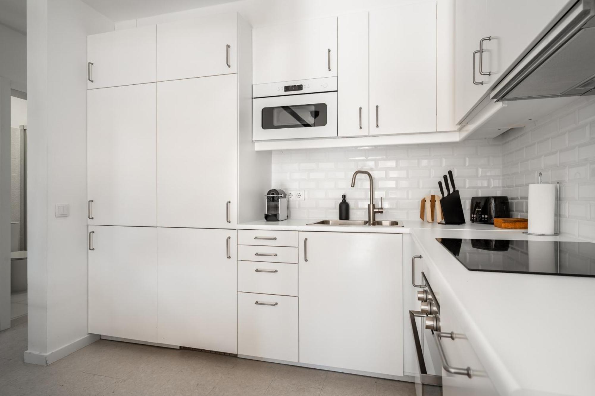Lovely 2 Bedroom In The Heart Of Lisbon